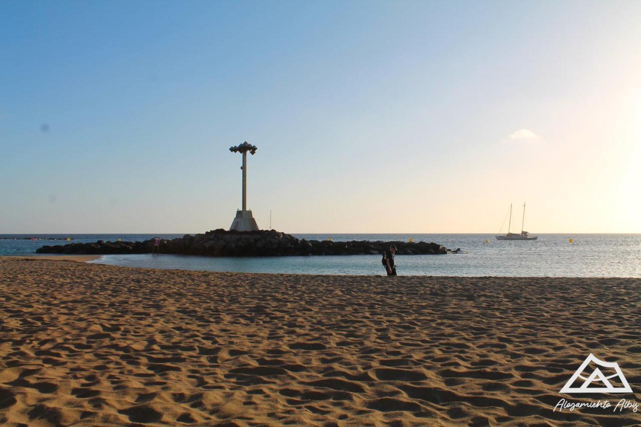Alojamiento Alby: Oceano Los Cristianos  Exterior photo